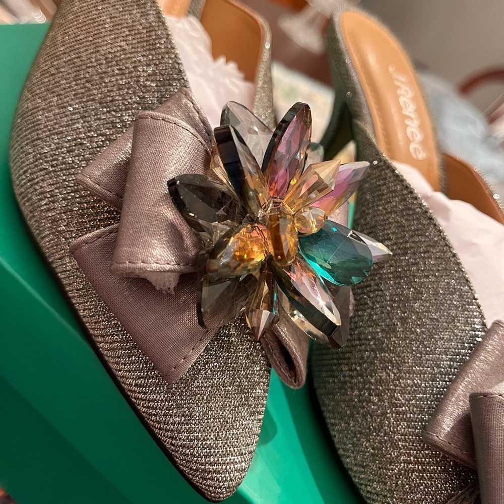 J.Renee Size 8.5 wide crystal Pewter(silver) low heel mules